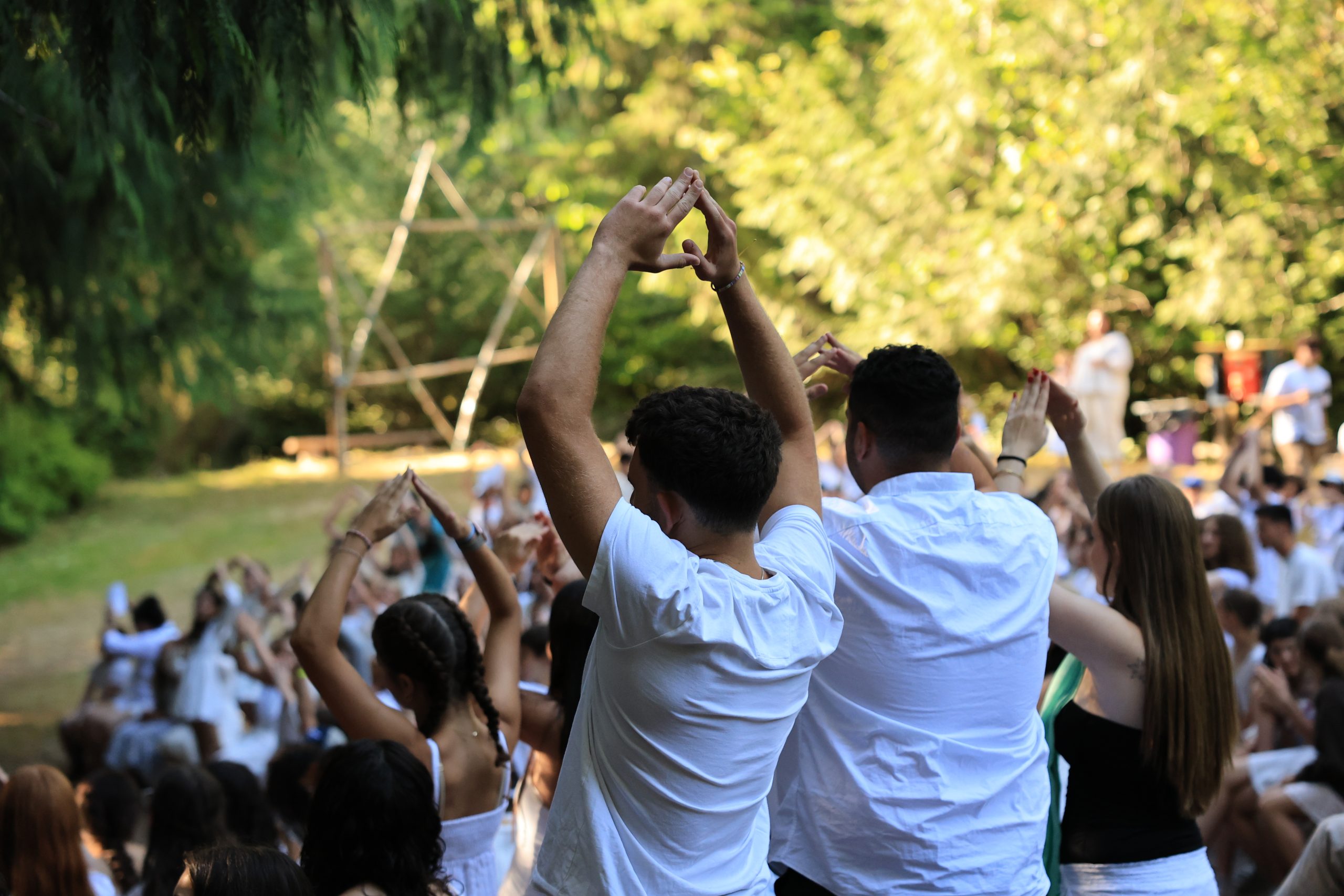 three campers at shabbat camp kalsman